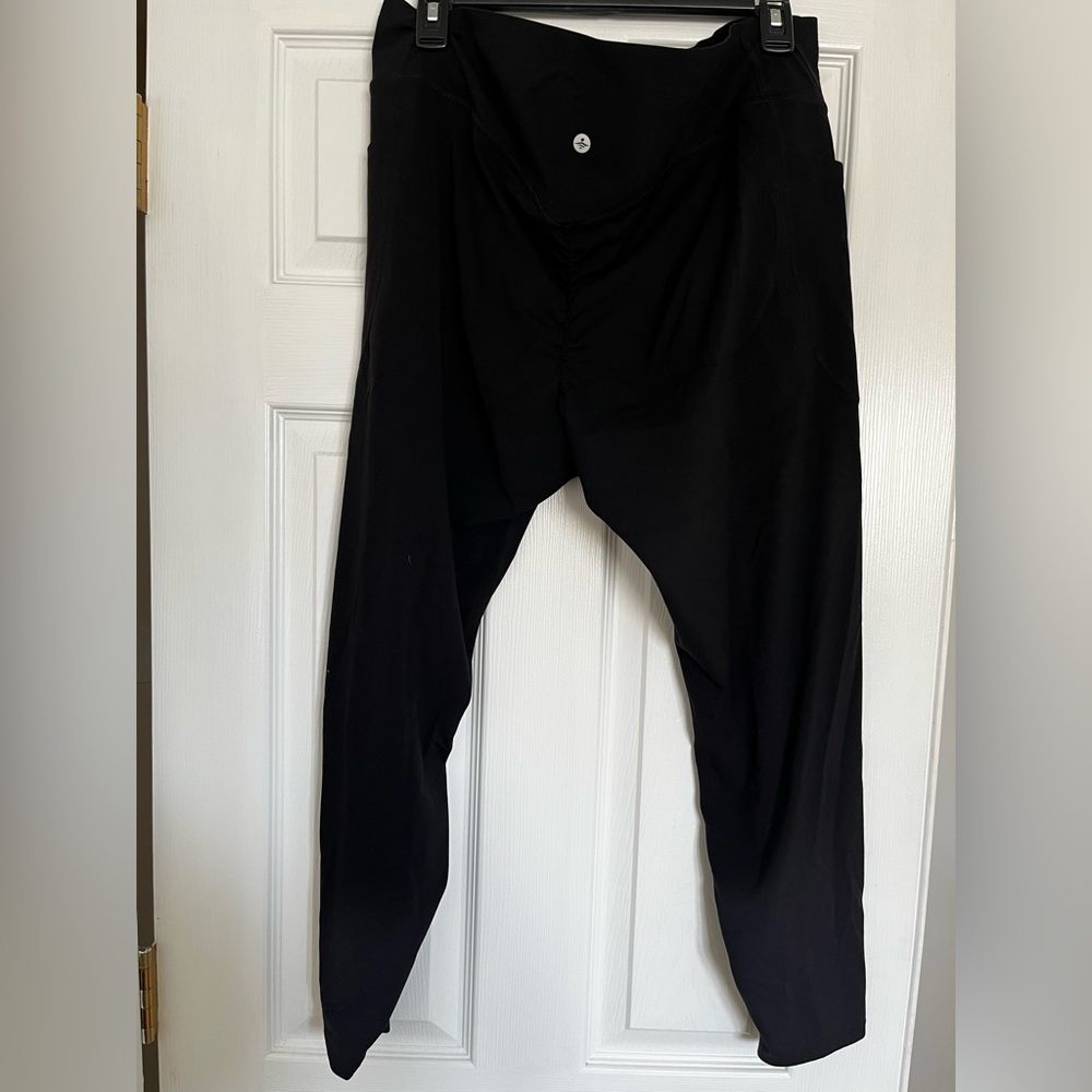 HALARA Butt-Lifting Leggings